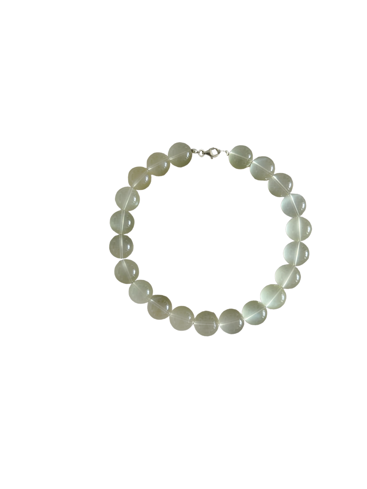 а. Tang Beads