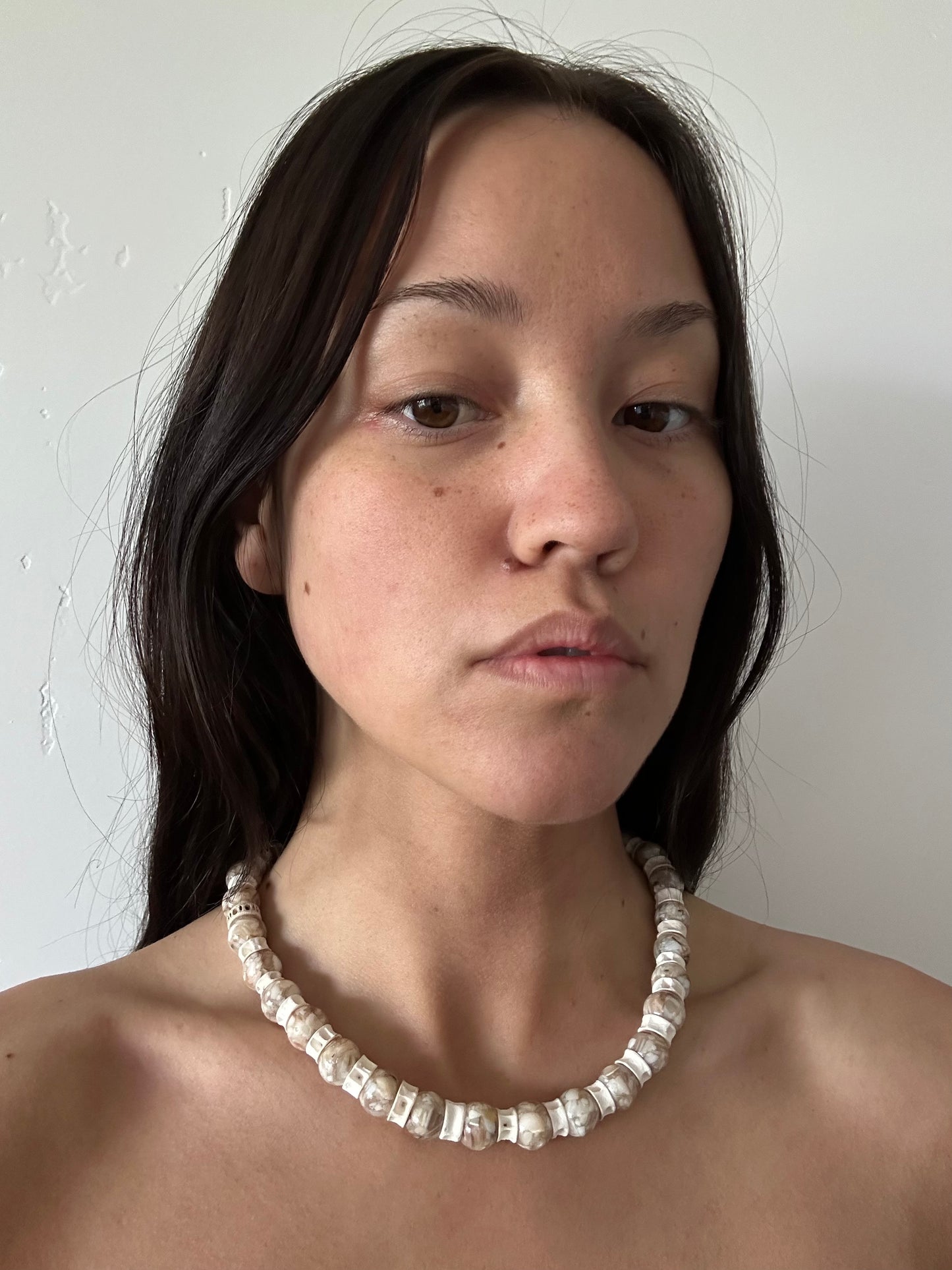 з. Ine Beads
