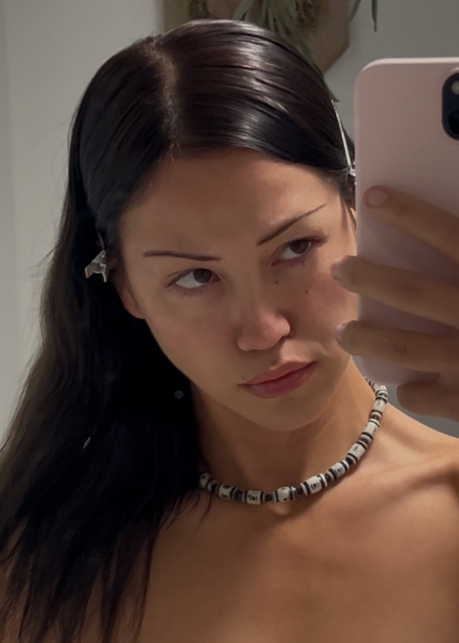 b.  x̣wi?-Qweyqway 01